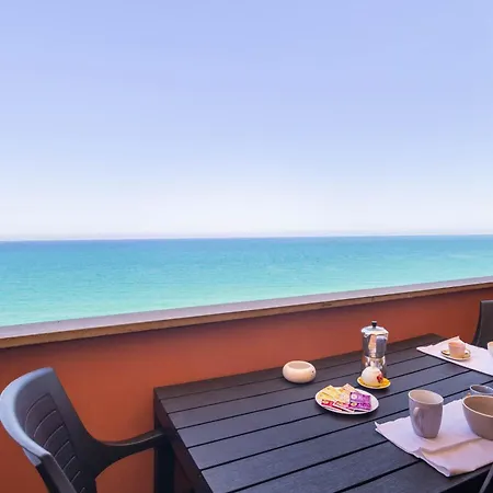 Vista Mare Apartment *